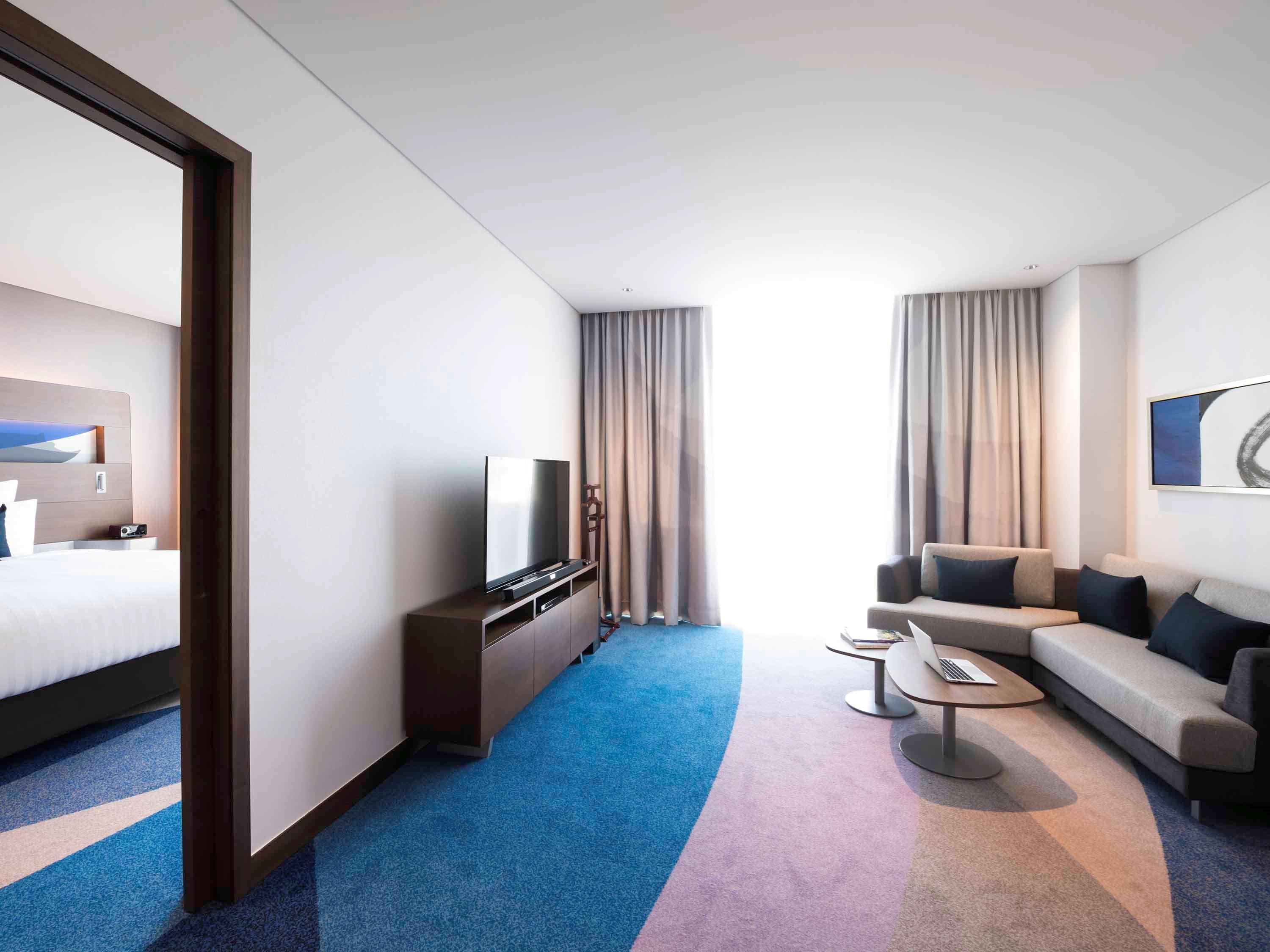 Novotel Ambassador Suwon Exteriör bild