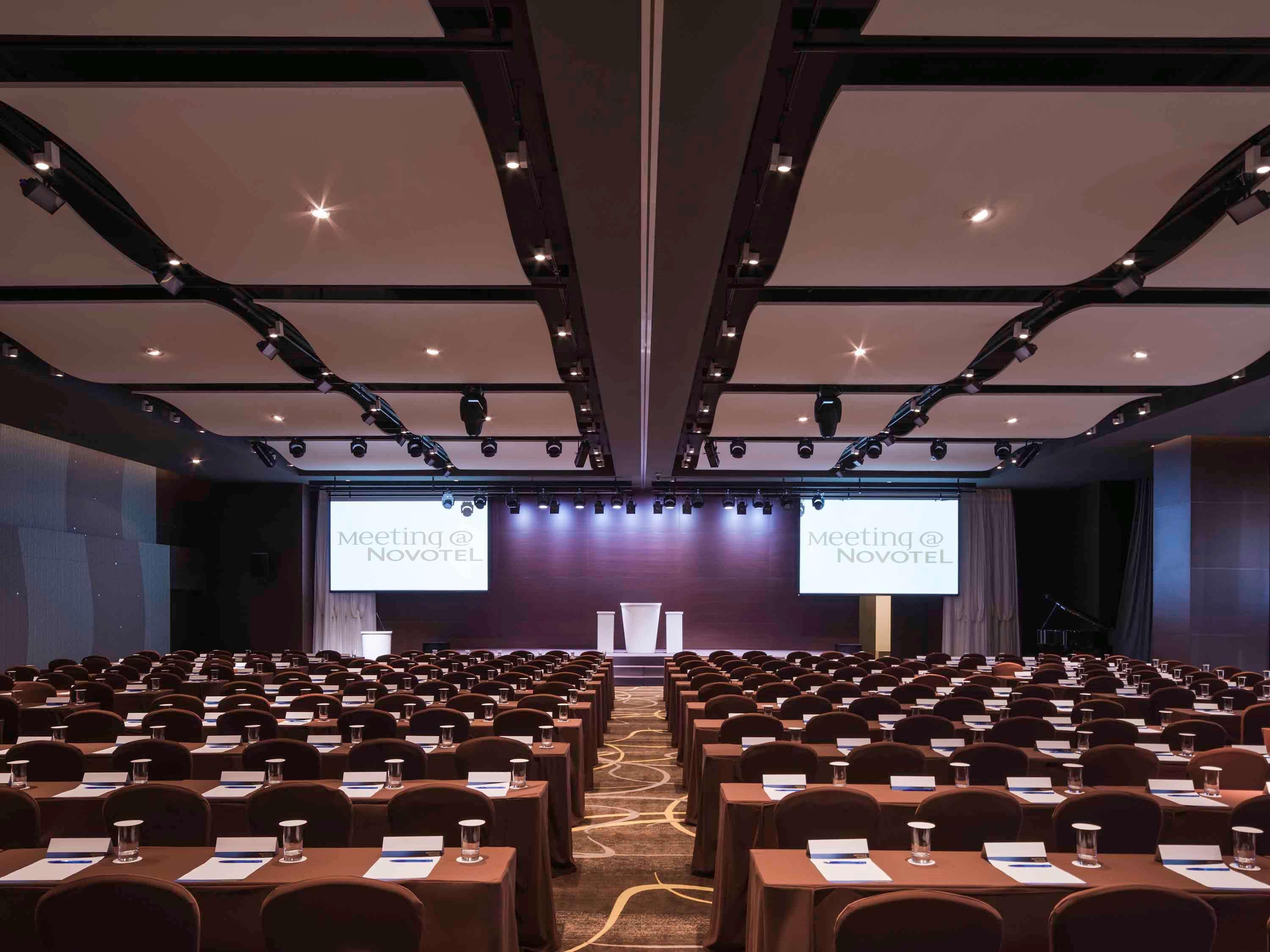 Novotel Ambassador Suwon Exteriör bild