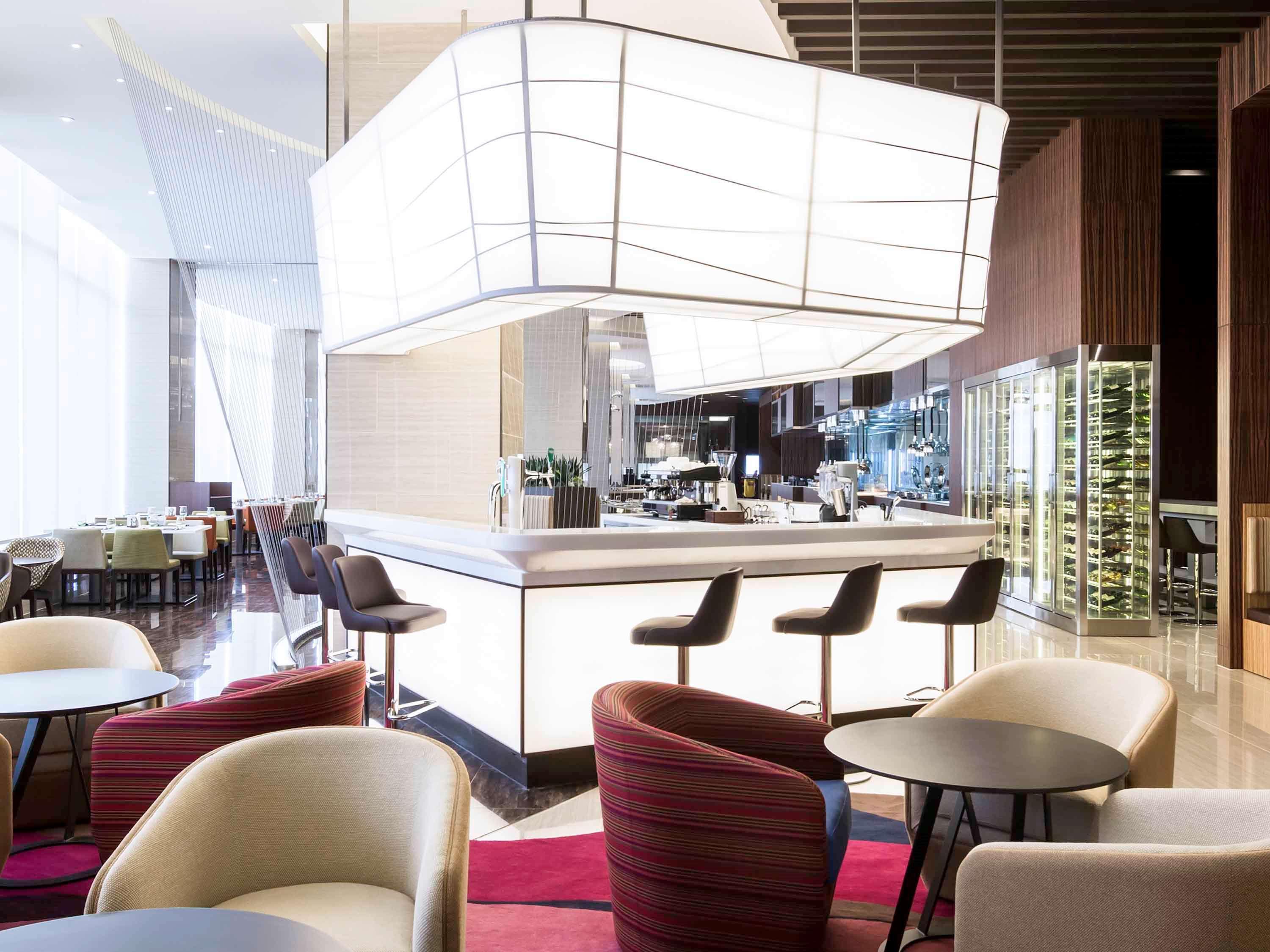 Novotel Ambassador Suwon Exteriör bild